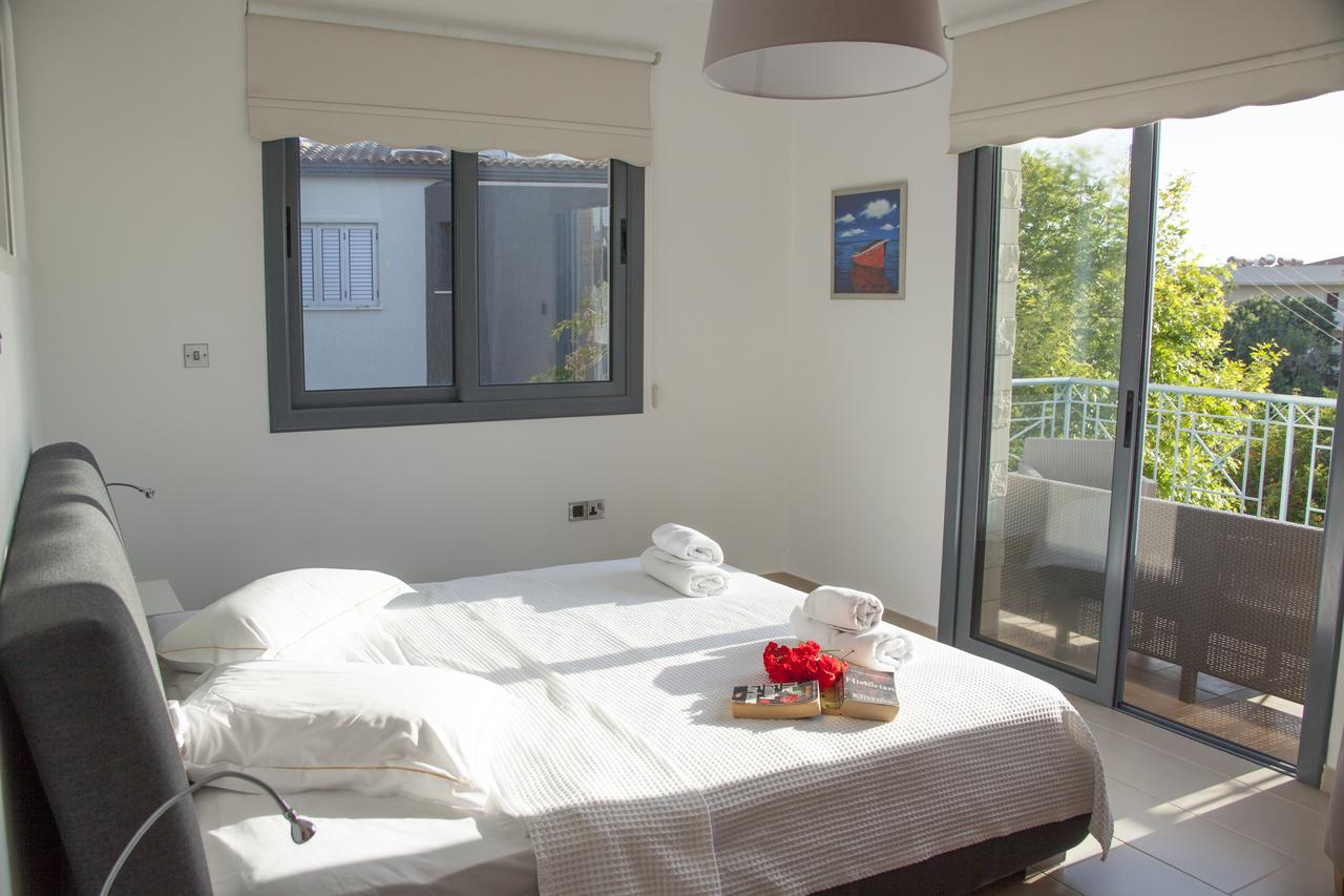 Villa Infinite Blu 파포스 외부 사진