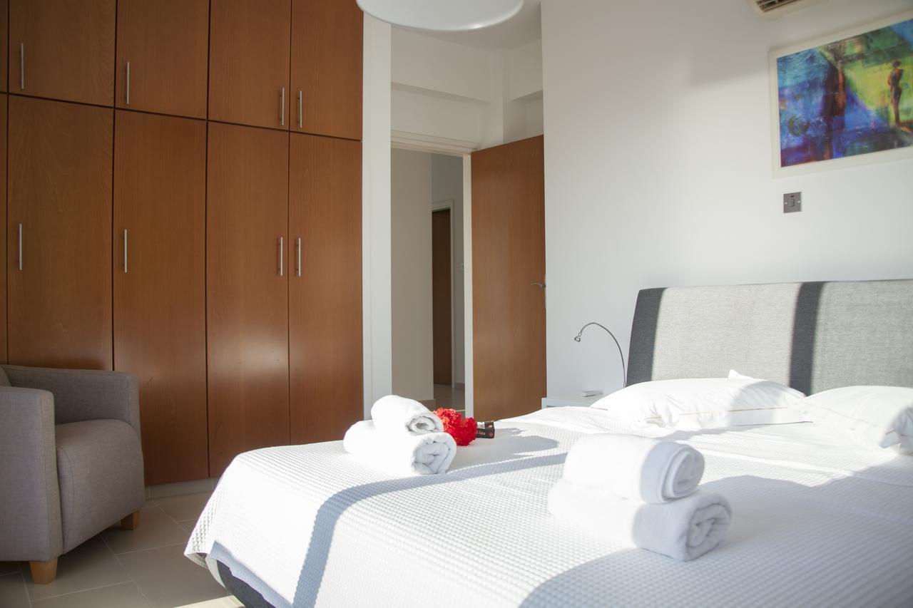 Villa Infinite Blu 파포스 외부 사진